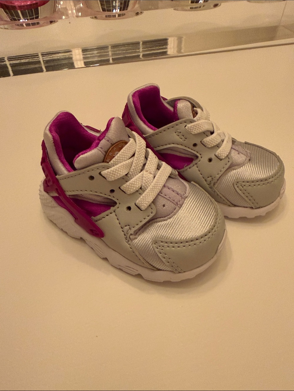 Nike Huarache Kids Silver and Magenta Athletic Sneakers